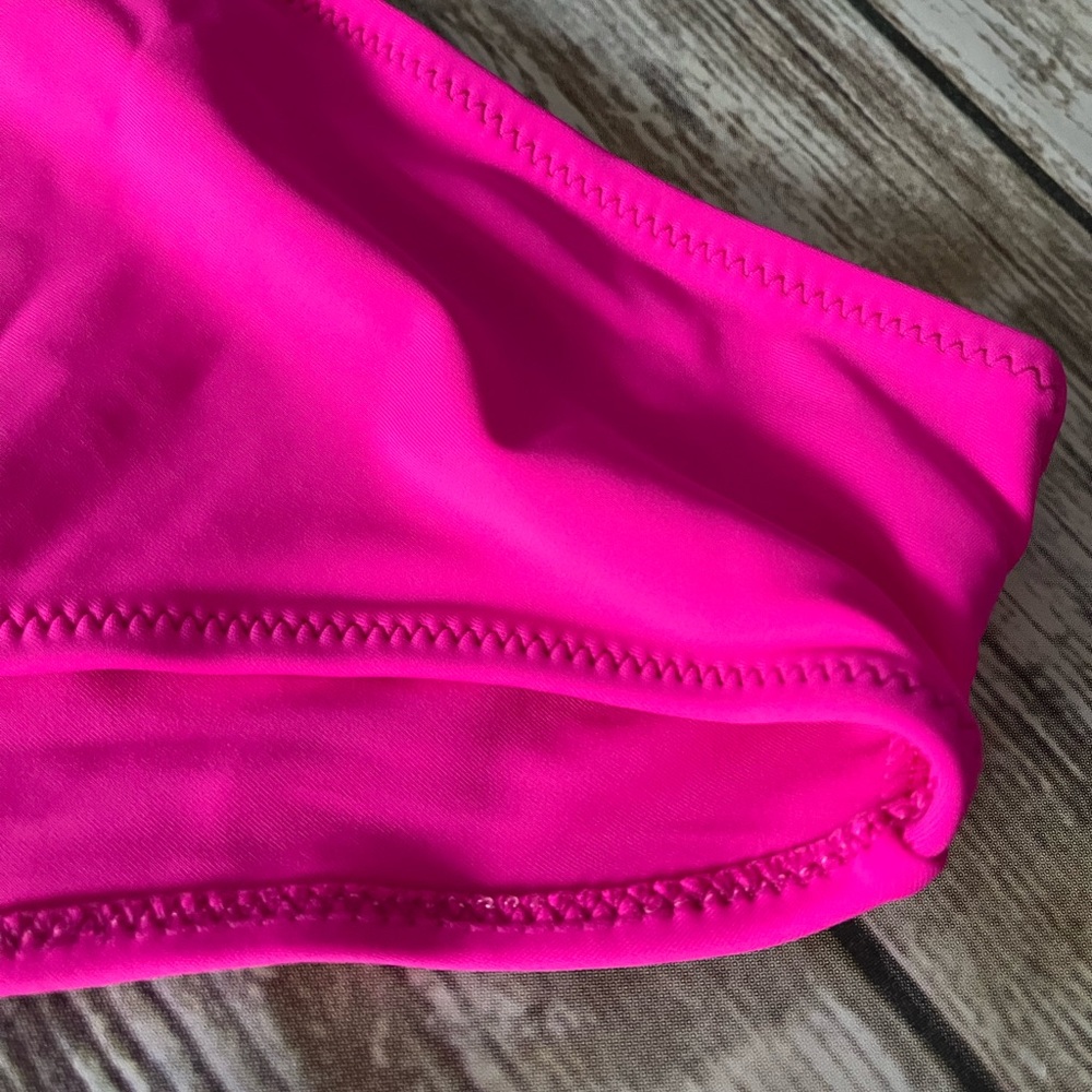 Swimsuit - Picture 2 of 4